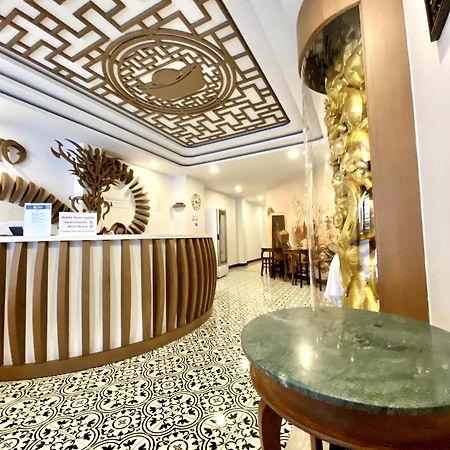 Sunray Beach Hotel Patong Экстерьер фото