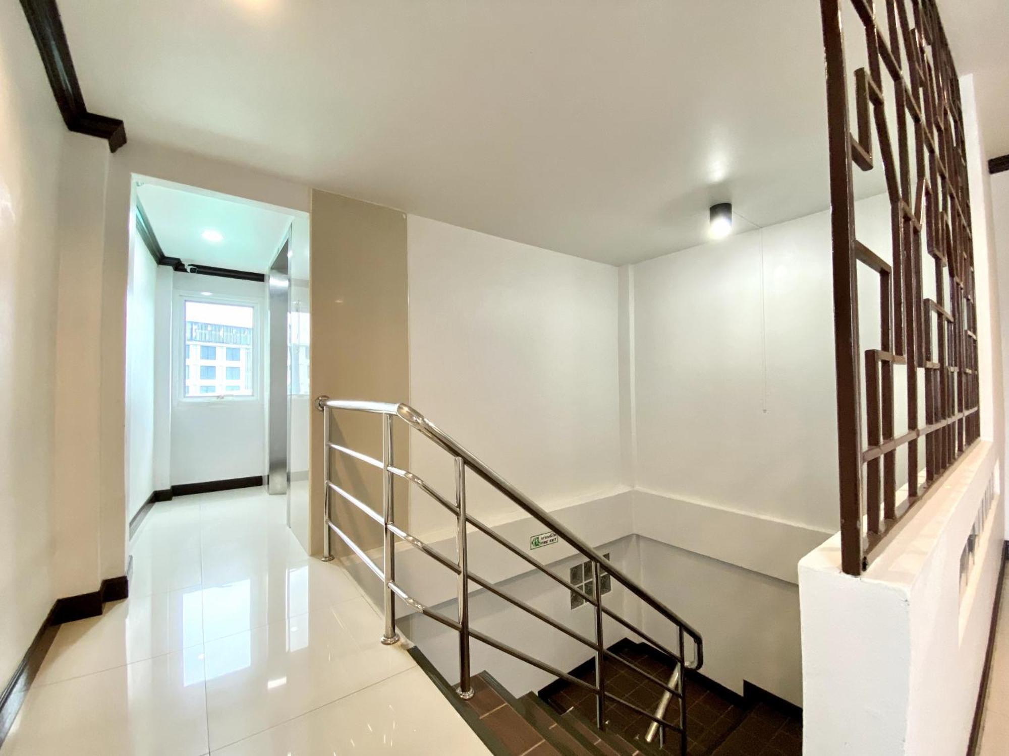 Sunray Beach Hotel Patong Экстерьер фото