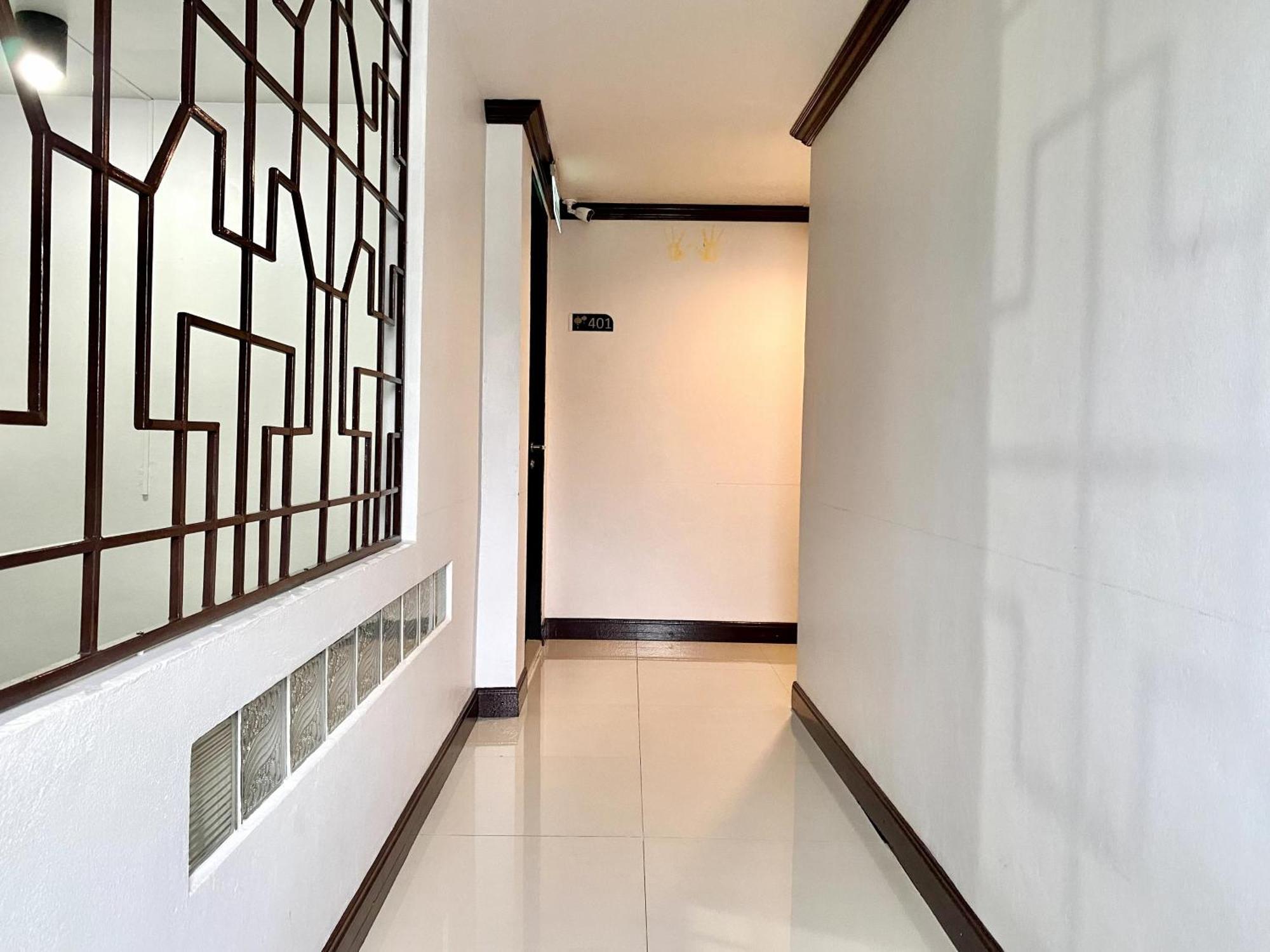 Sunray Beach Hotel Patong Экстерьер фото