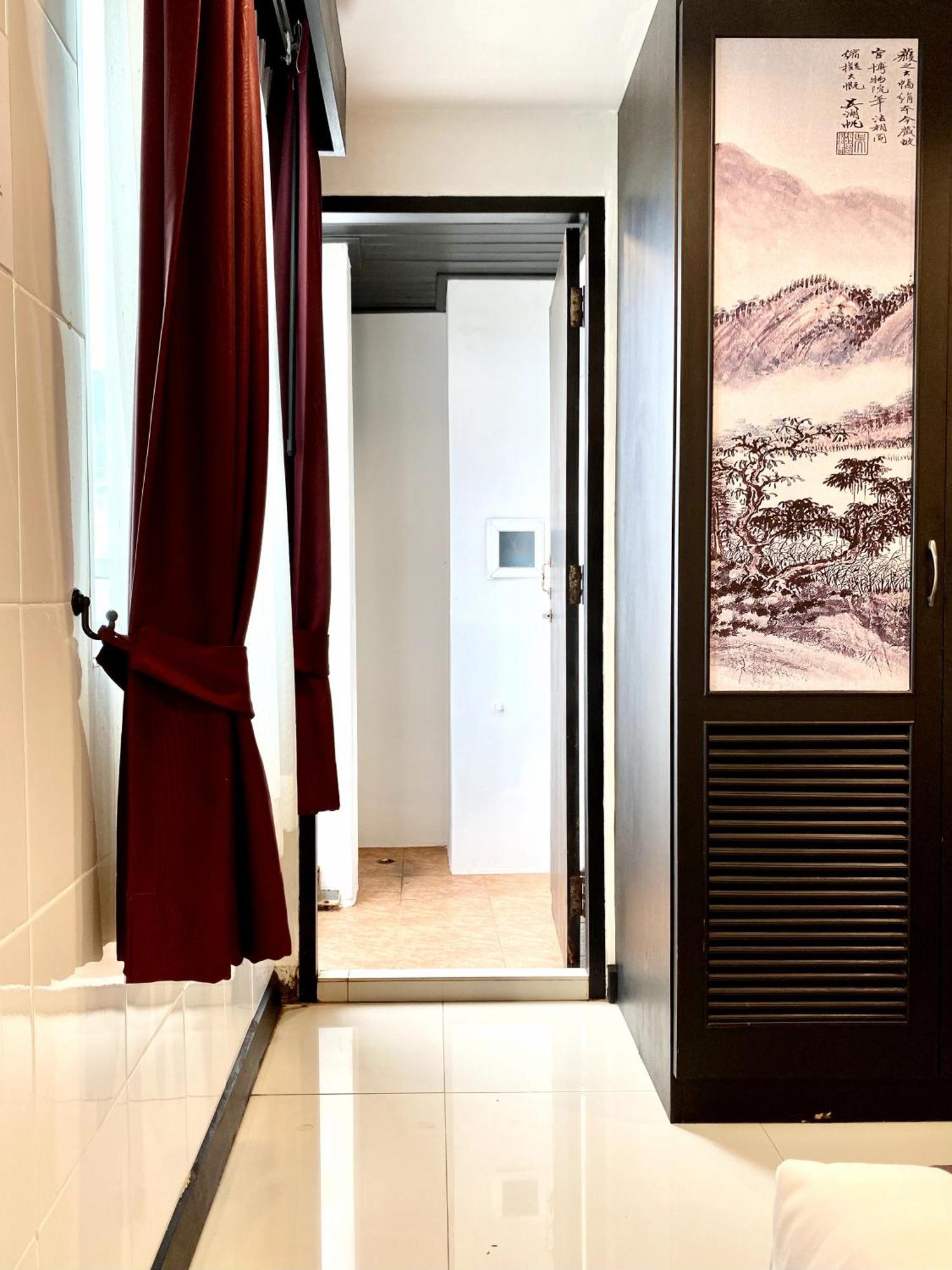 Sunray Beach Hotel Patong Экстерьер фото